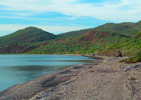 Driving the east shore of Bahia Concepcion