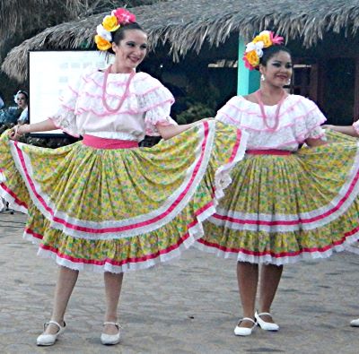 Dancers in Loreto